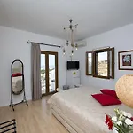 Guest house Fraskoula's