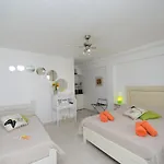 Guest house Fraskoula's