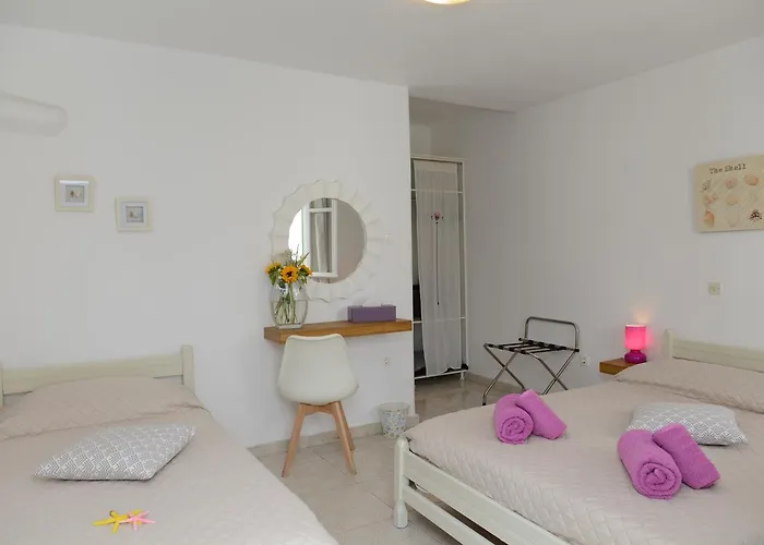 Fraskoula's 4* Agios Stefanos Avliotes