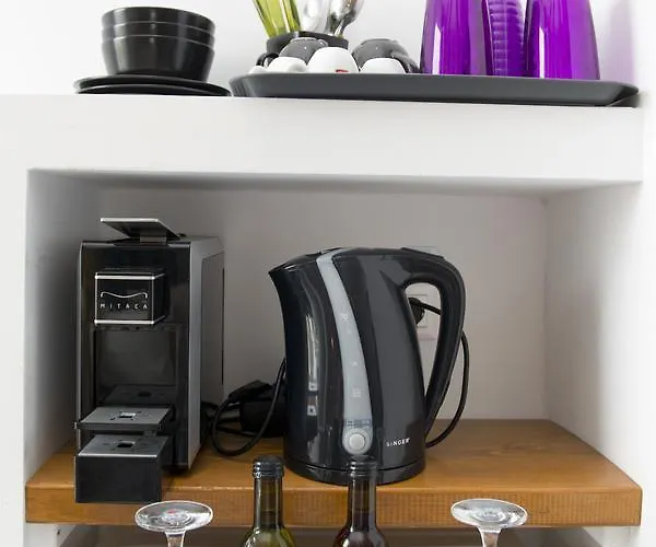 Fraskoula's Pensión 4*